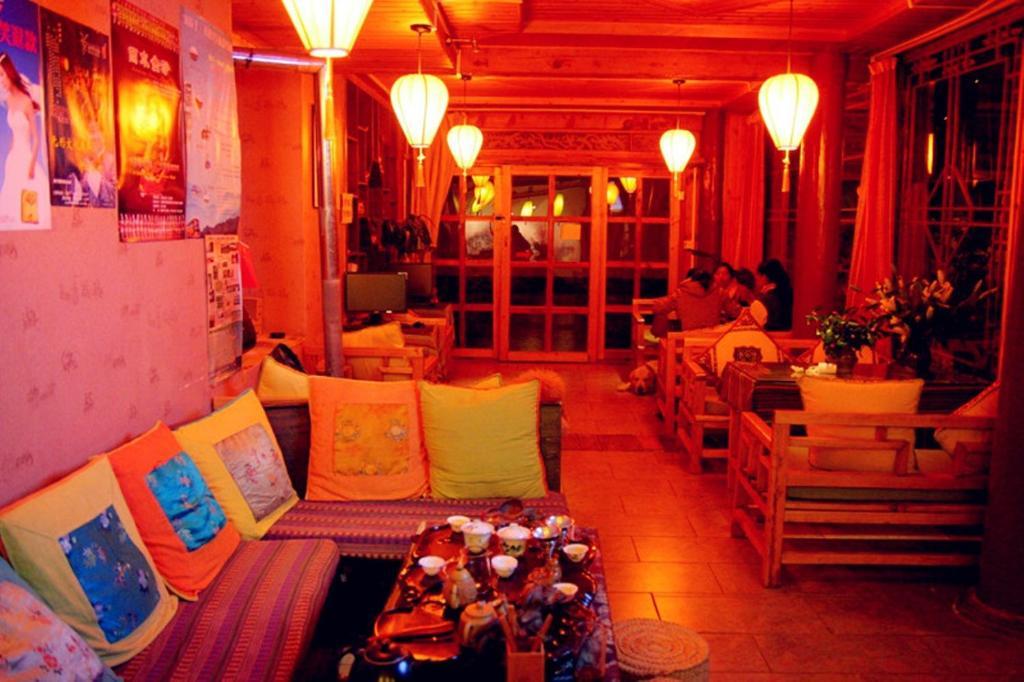 Yunxi Inn 麗江市 エクステリア 写真