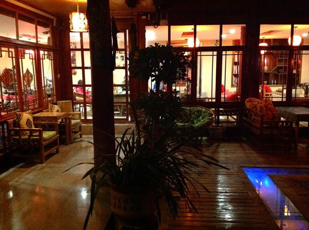 Yunxi Inn 麗江市 エクステリア 写真
